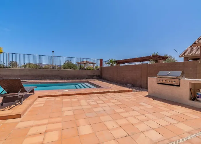 Holiday home King Bed Pool Fire Pit Office Liberty