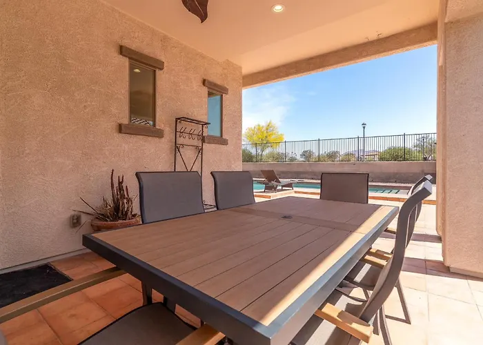 Holiday home King Bed Pool Fire Pit Office *
