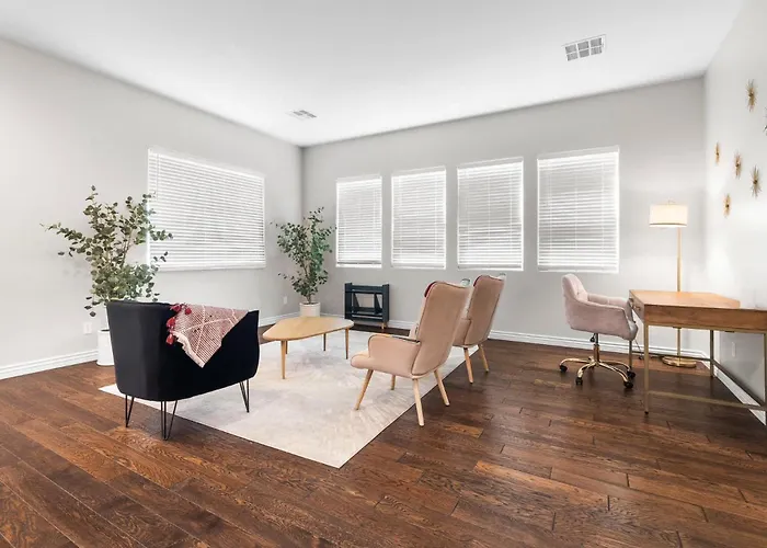 King Bed Pool Fire Pit Office